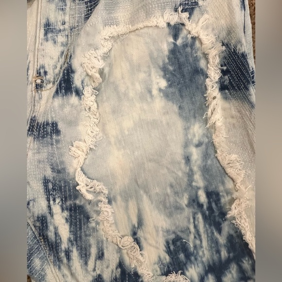 GUAPI Mens Distressed Tie Dye Denim shorts Size 32 NWT Pockets Streetwear - Picture 9 of 9